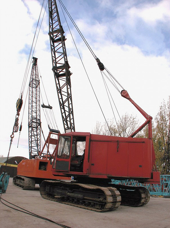 Экскаватор LS98